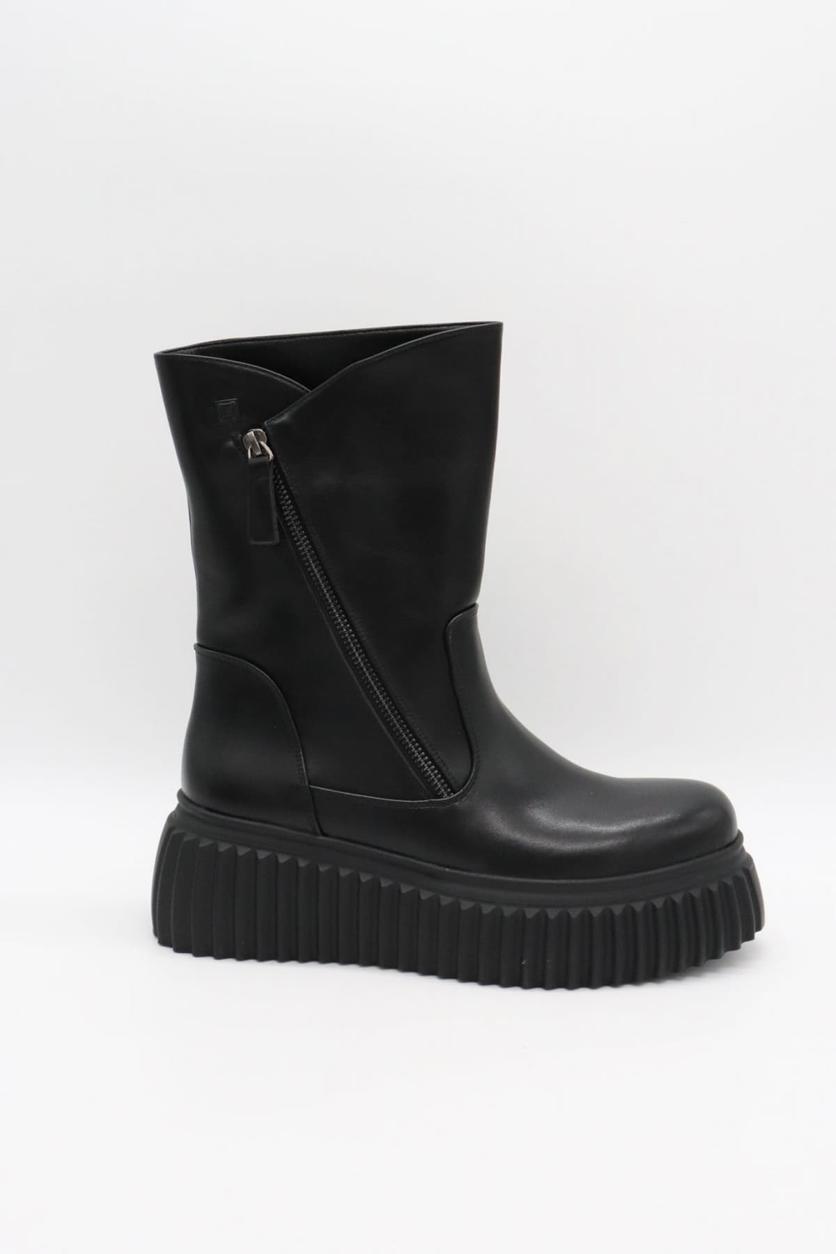 LAURA BIAGIOTTI ΠΑΠΟΥΤΣΙΑ ΜΠΟΤΑΚΙΑ ΦΕΡΜΟΥΑΡ LOGO MAYΡΟ