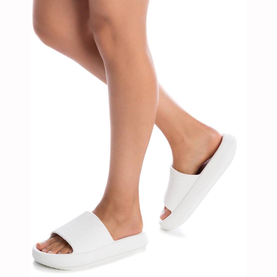 Women's Flip Flops XTi White