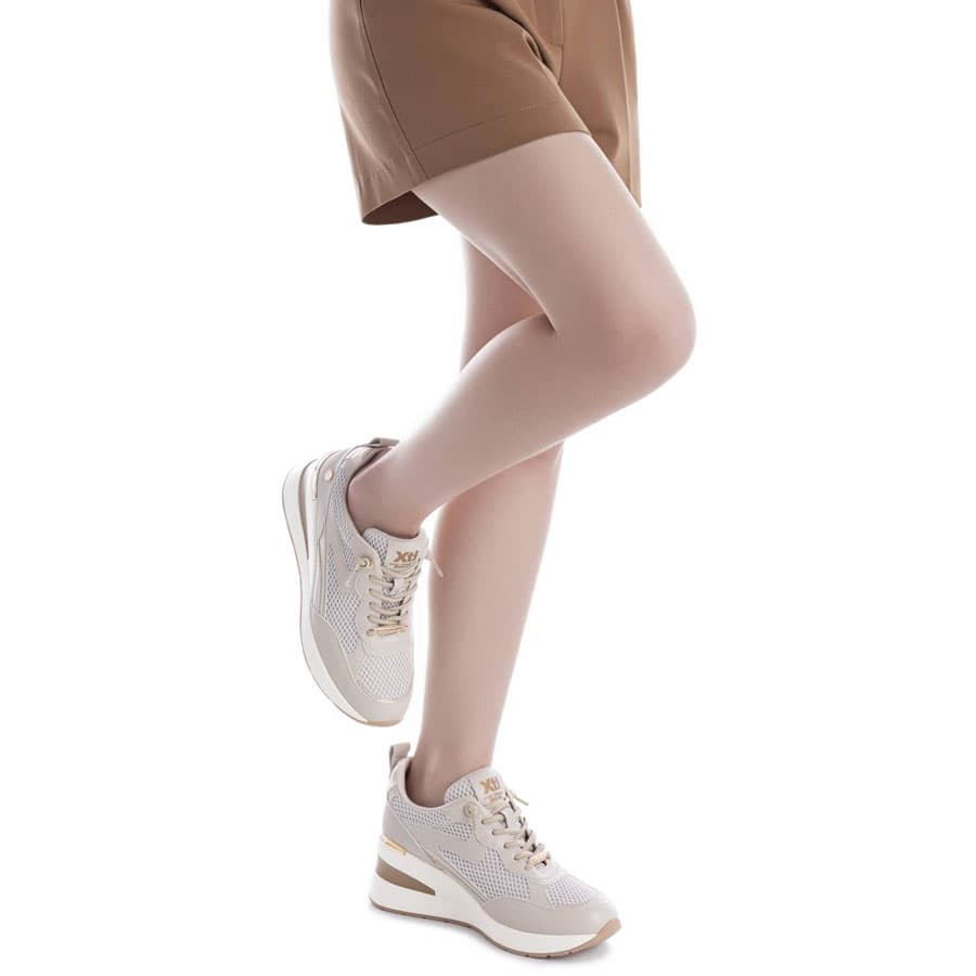Women's Sneakers XTi Beige
