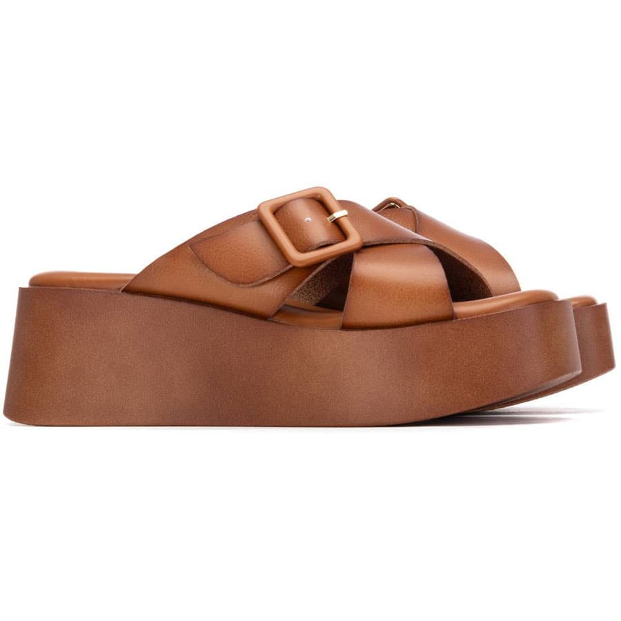 Women's Platforms Refresh Brown