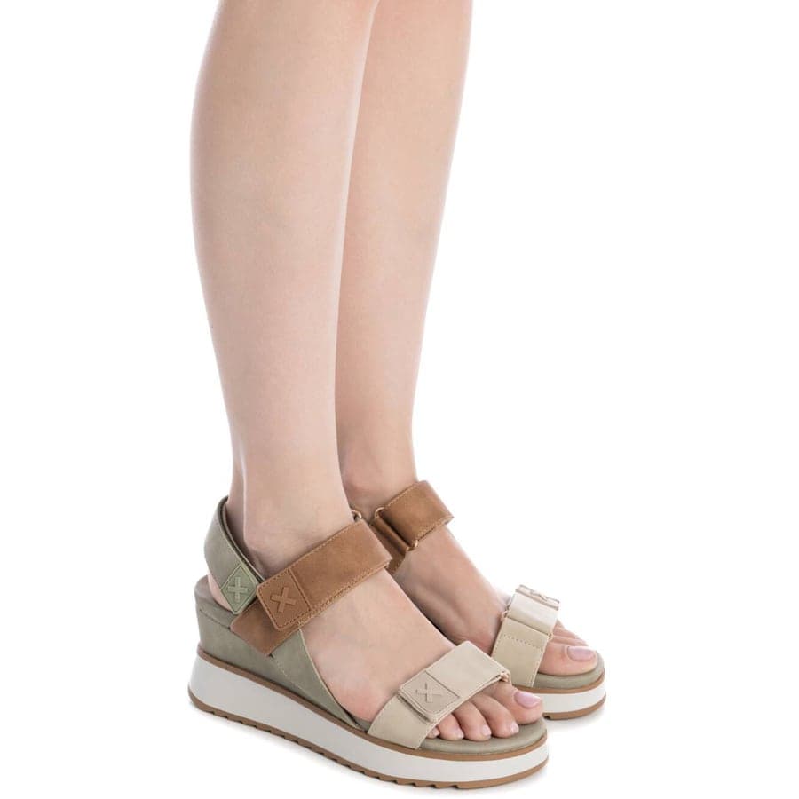 Women's Platforms XTi Khaki