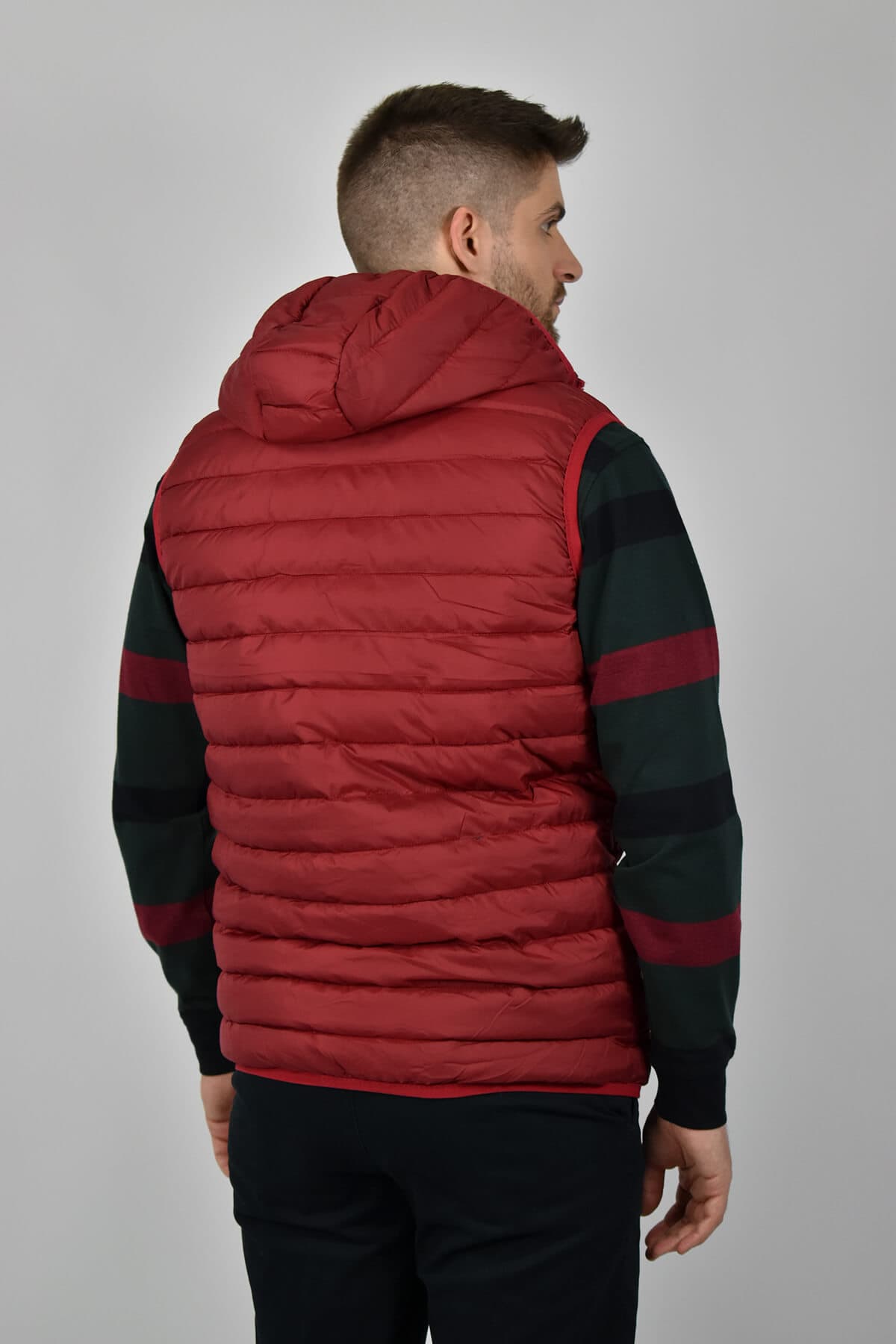 Urbane Fashion Αμάνικο Μπουφάν Με Κουκούλα