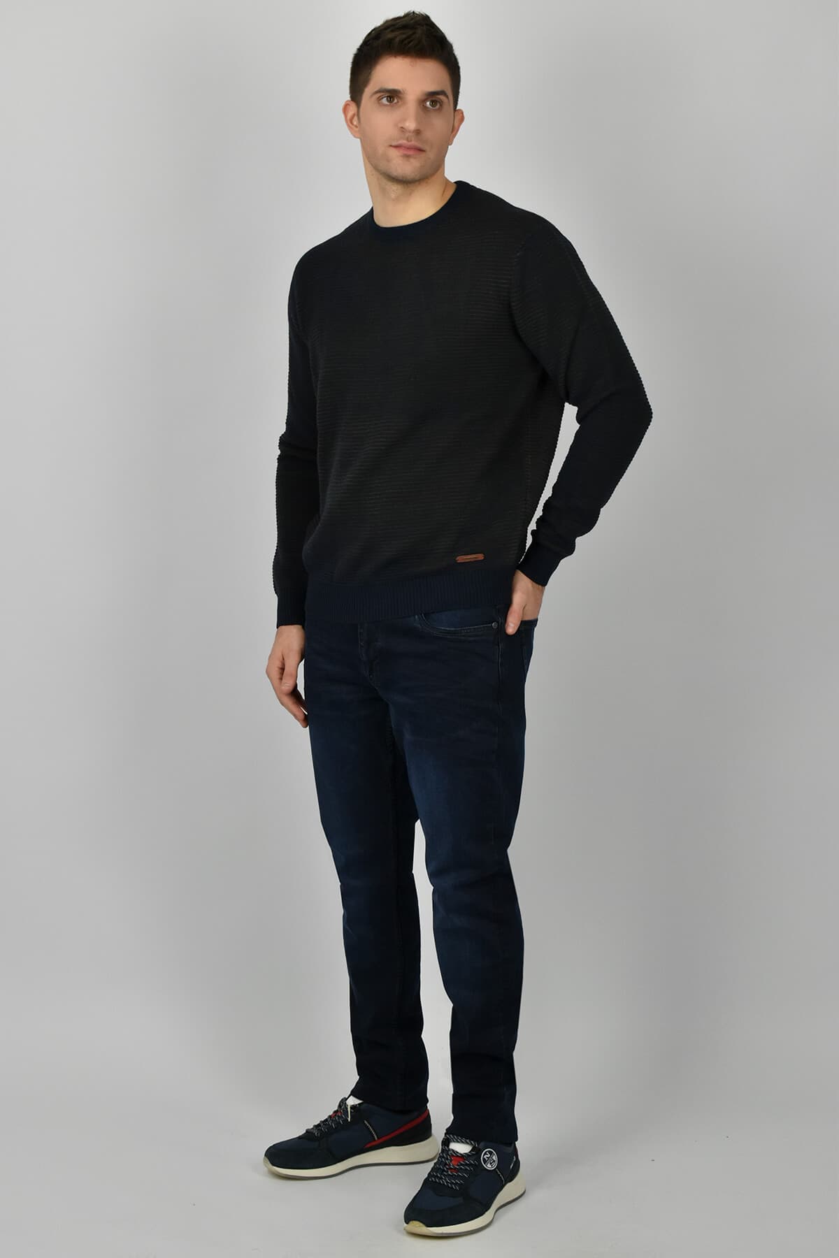 Leonardo Uomo Πουλόβερ Με Ανάγλυφο Σχέδιο - Σκούρο‌‌ μπλε - W22LU02506