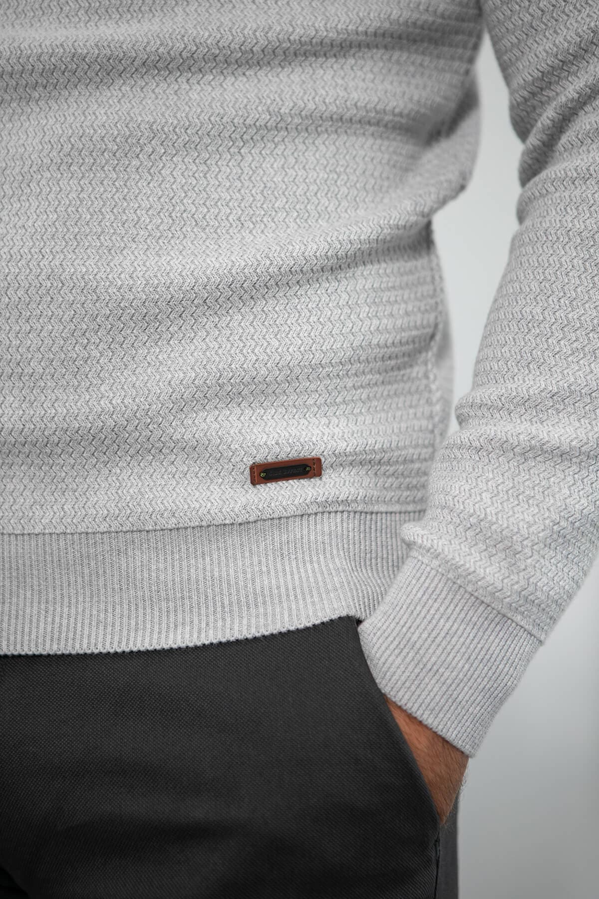 Side Effect Πουλόβερ Με Ανάγλυφο Σχέδιο