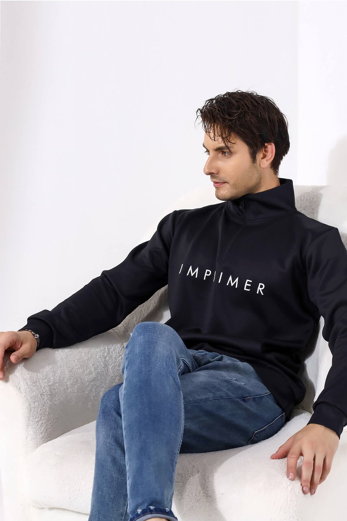 Imprimer Φούτερ Με Όρθιο Γιακά Και Logo