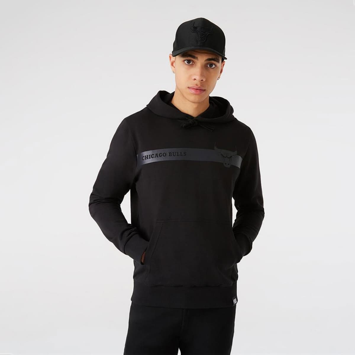 Men's Sports Hoodies & Sweatshirts New Era Black