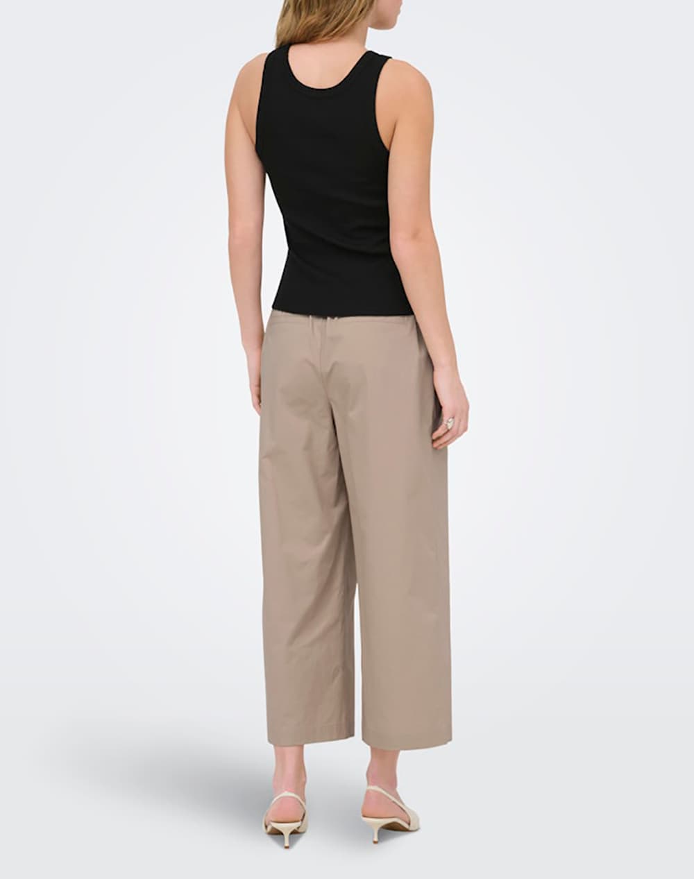 Women's Sleeveless Tops Only Black