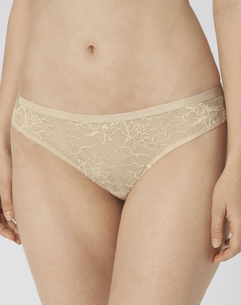 TRIUMPH Amourette Charm Brazilian01 10205567-6720 Ecru