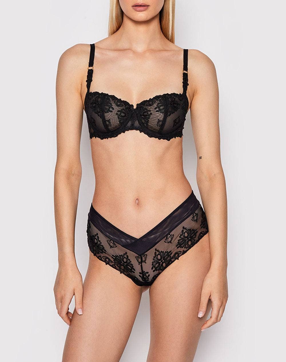 Women's Bras Chantelle Black