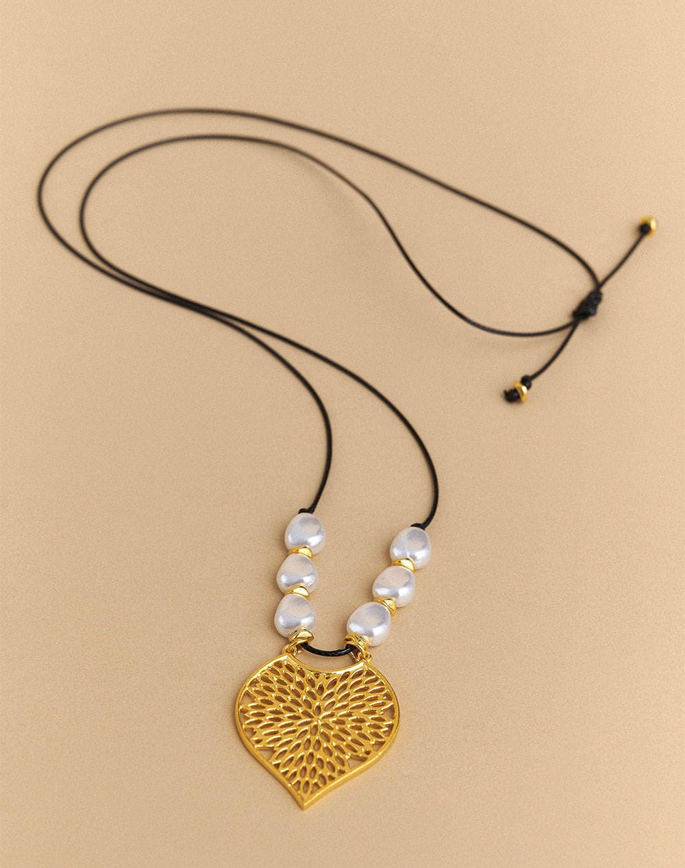 ATTRATTIVO ΚΟΛΙΕ ΜΕΤΑΛΛΙΚΟ, ΣΥΝΘΕΤΙΚΟ 9F22406-MAYRO Black