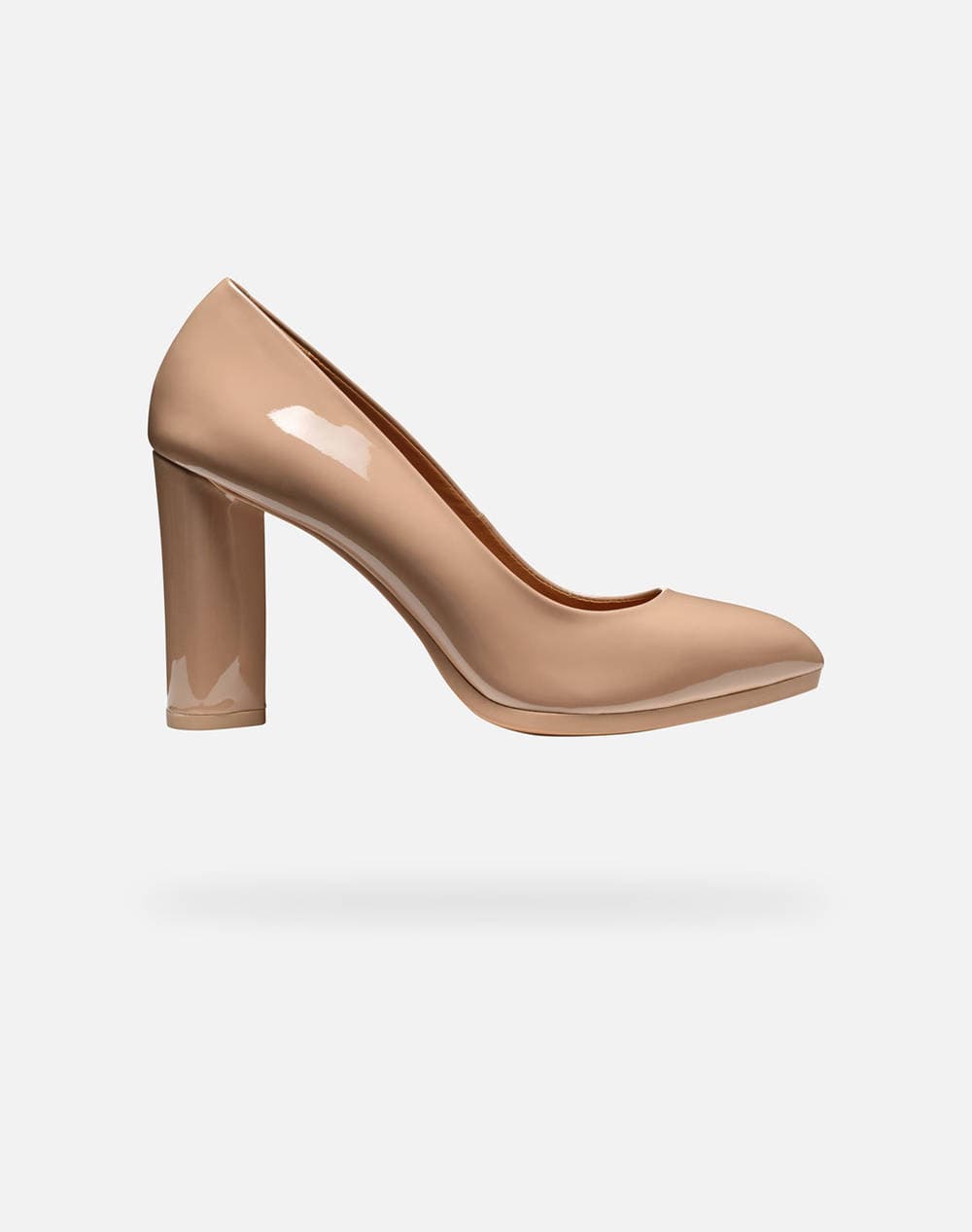 GEOX D WALK PLEASURE 90 C - PAT.LEA D46X0C00066C8191-C8191 Nude