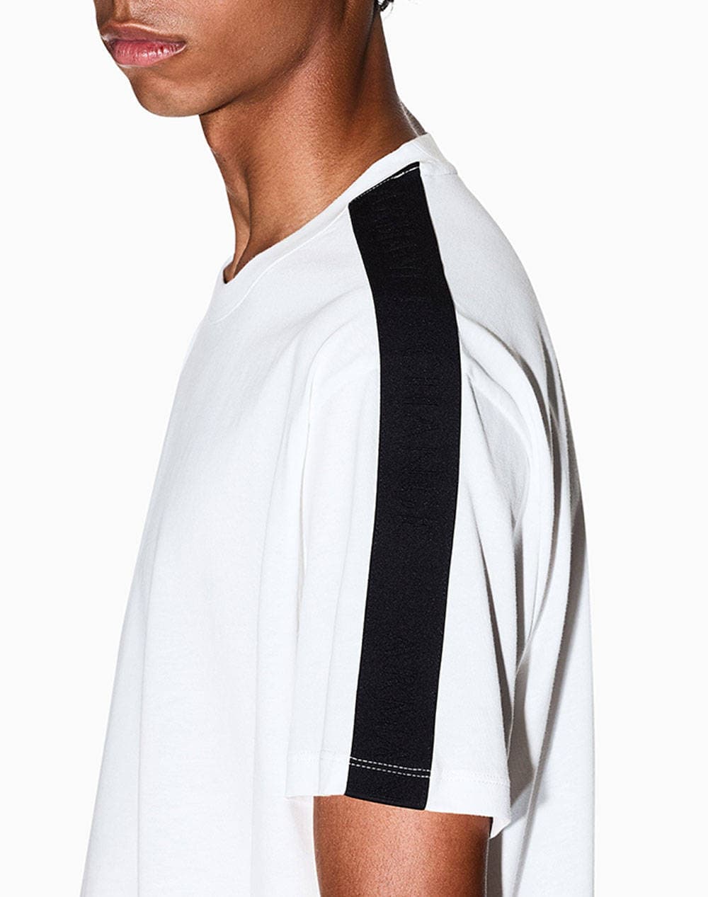 Men's T-Shirts Armani Exchange Ecru