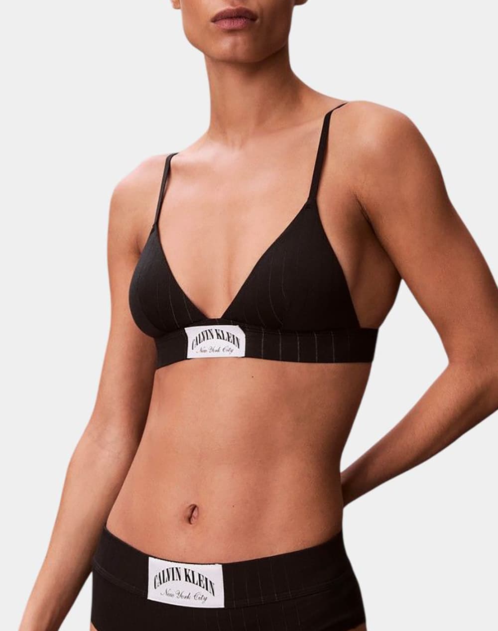 CALVIN KLEIN JEANS LIGHTLY LINED TRIANGLE LV00QF8886-UB1 Black