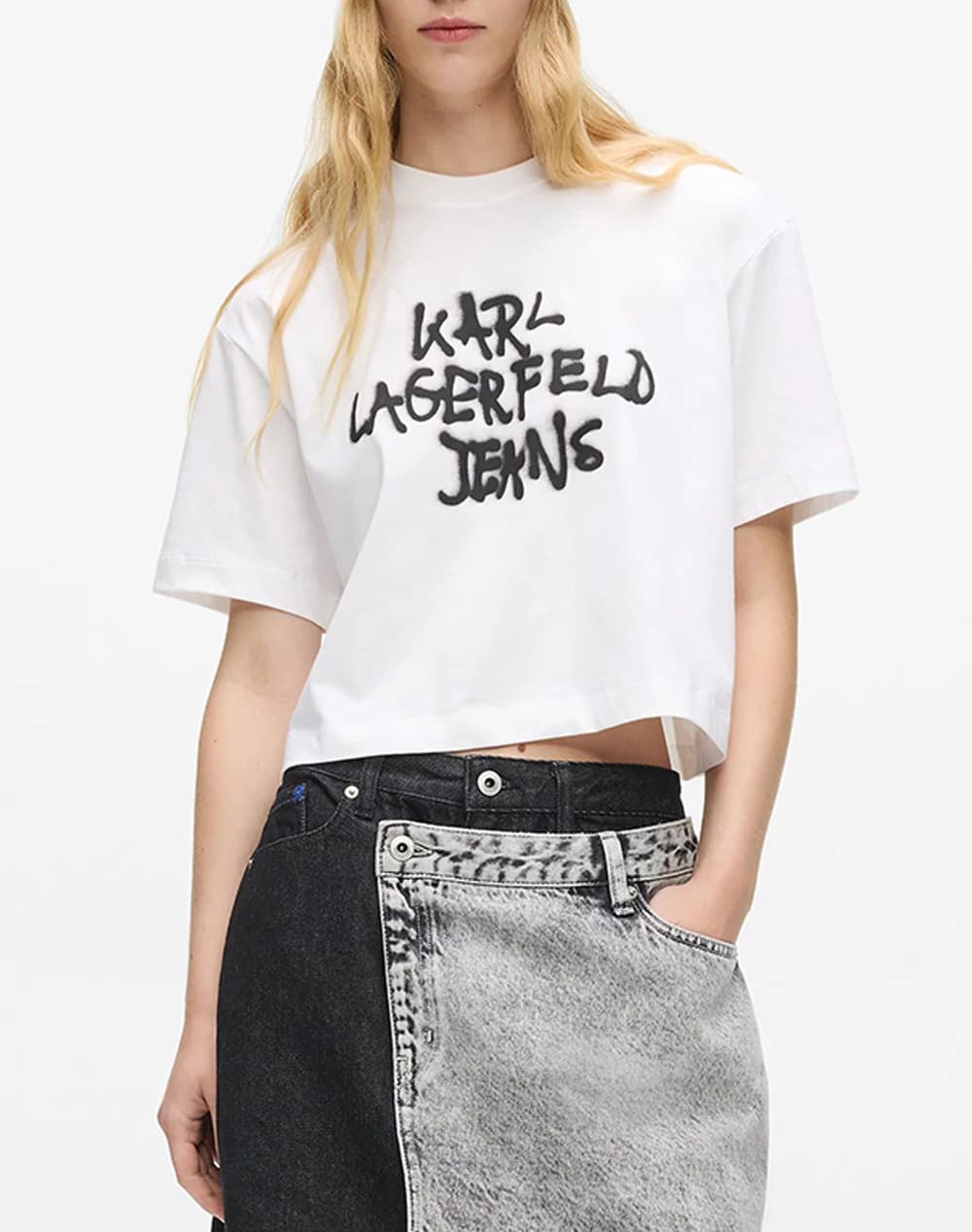 KARL LAGERFELD JEANS KLJ REG CROPPED GRAFFITI TEE B1W17054-100 White