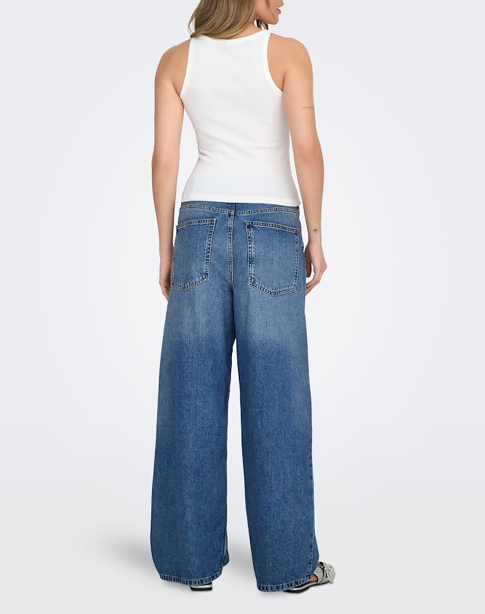 Women's Sleeveless Tops Only White