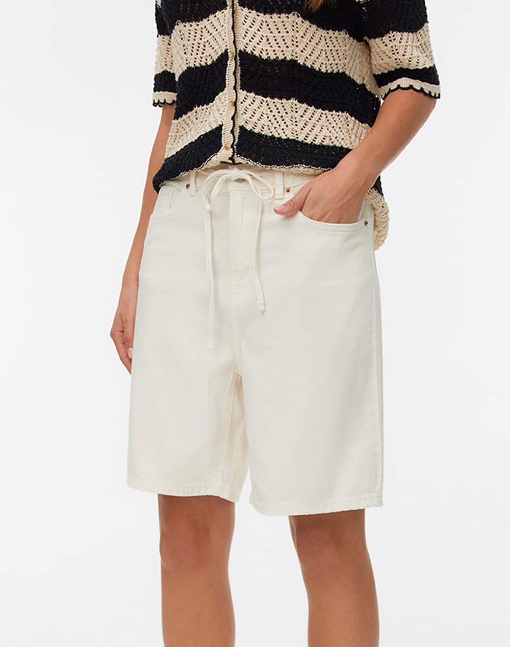 VERO MODA VMVILLA MR BERMUDA DNM SHORTS MIX 10326196-ECRU Ecru