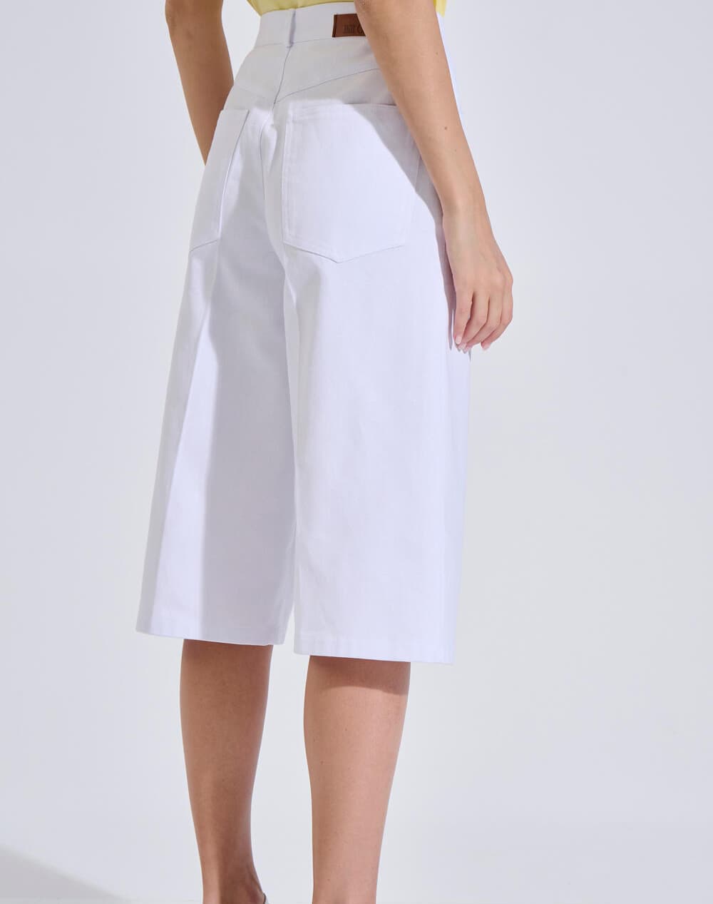 Women's Shorts Bill Cost White