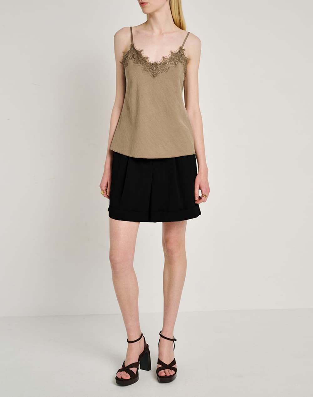 Women's Shorts Staff Black