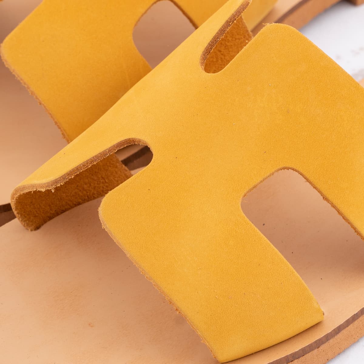 Δερμάτινα Σανδάλια Κίτρινα