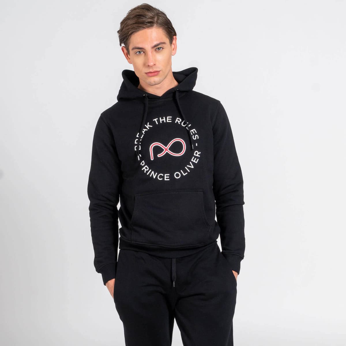 Φούτερ Μαύρο με Κουκούλα (Modern Fit)