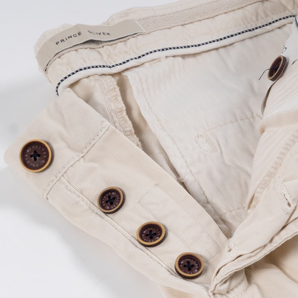 Premium Light Chino Εκρού με Απαλή Ρίγα (Modern Fit)