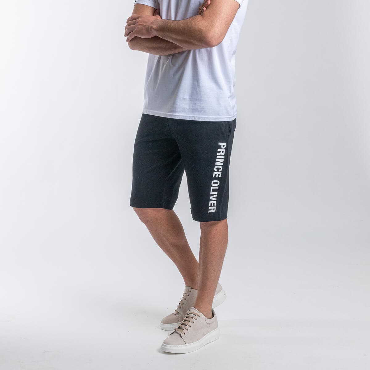 Αθλητική Βερμούδα Μαύρη (Modern Fit)