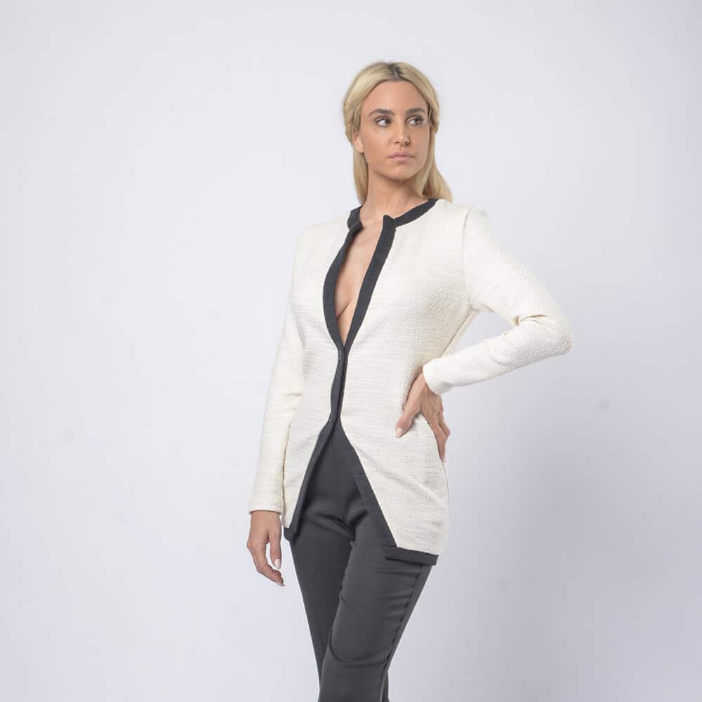 Clara Cardigan. Γυναικεία Μπουκλέ Μαύρη Ζακέτα