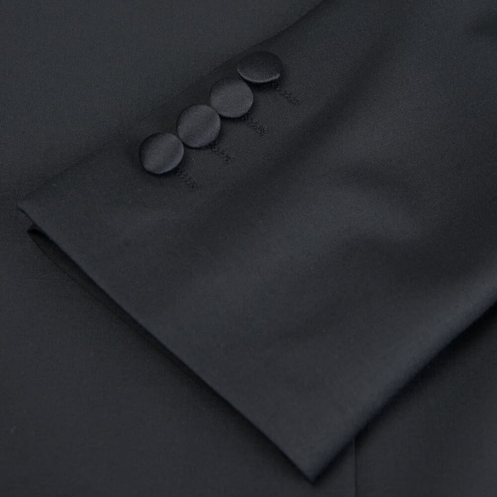 Γαμπριάτικο Tuxedo Μαύρο με Shawl Σατέν Πέτο (Modern Fit)