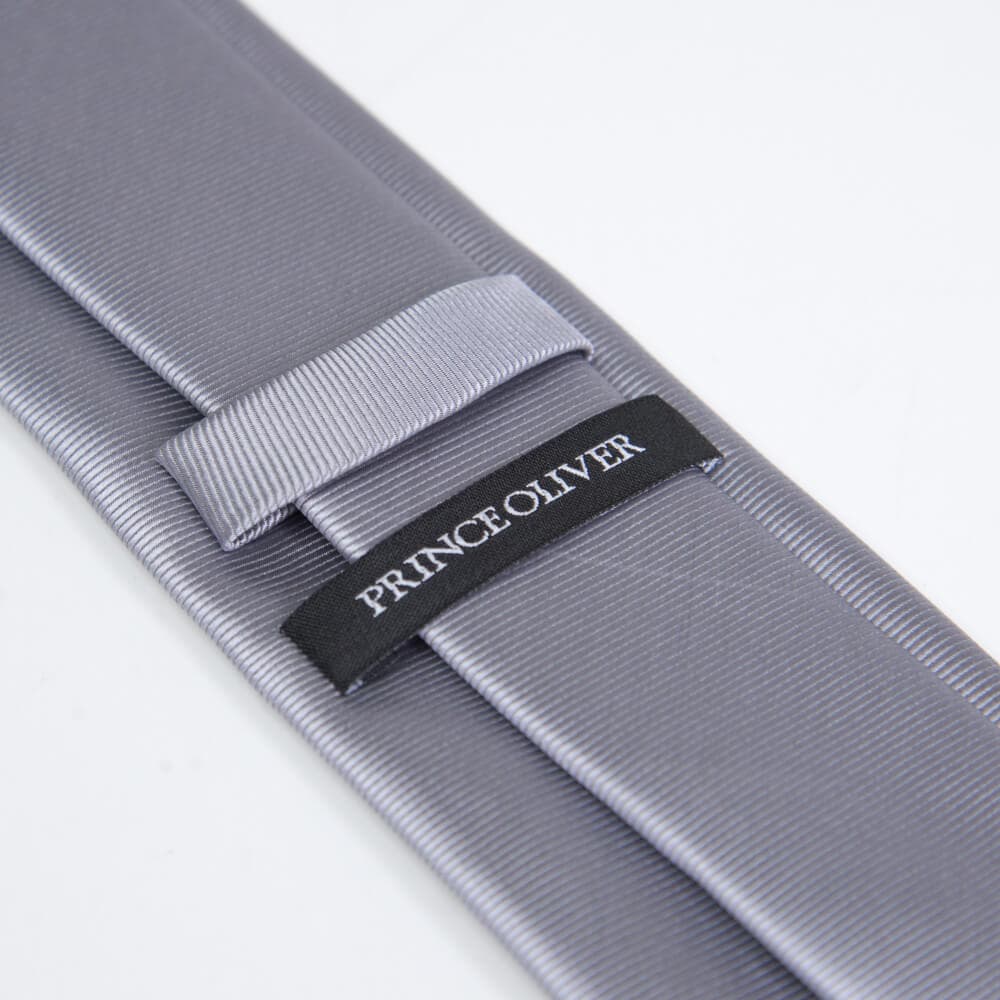 Γραβάτα Γκρι Με Ανάγλυφη Ρίγα (Φάρδος 7 cm)