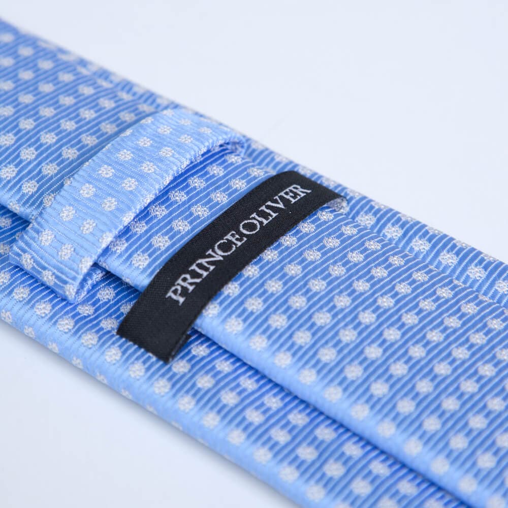 Γραβάτα Γαλάζια Με Ανάγλυφο Σχέδιο (Φάρδος 7 cm)