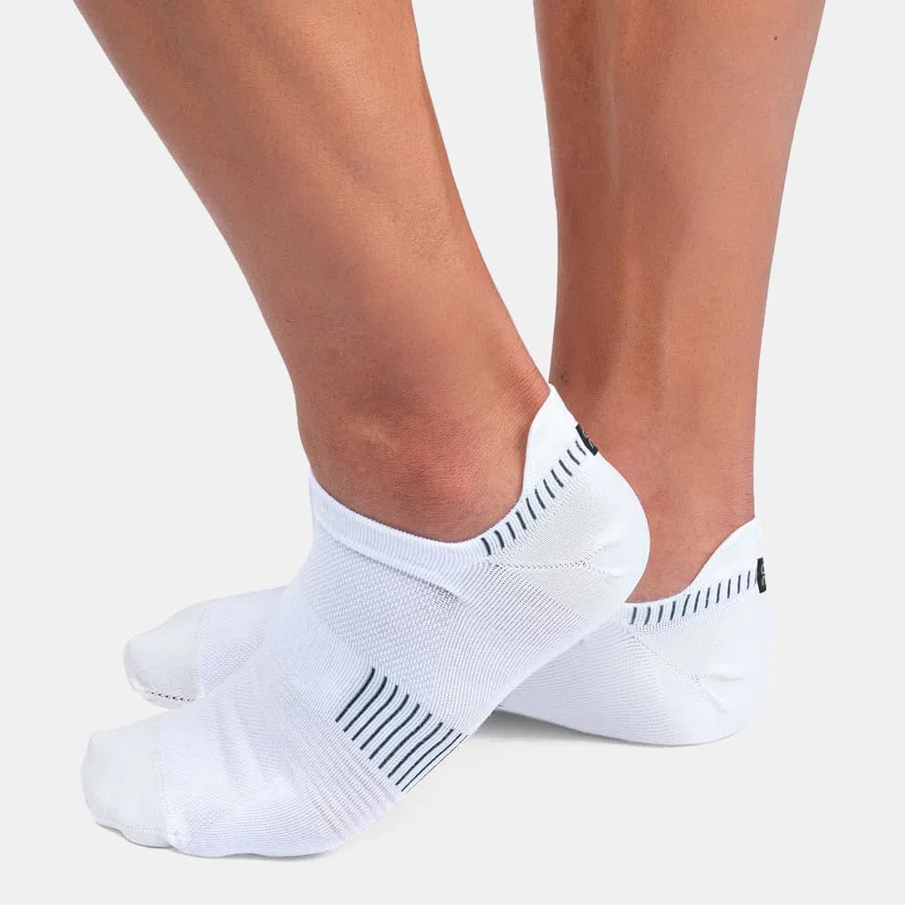 Ανδρικές αθλητικές κάλτσες On Λευκό