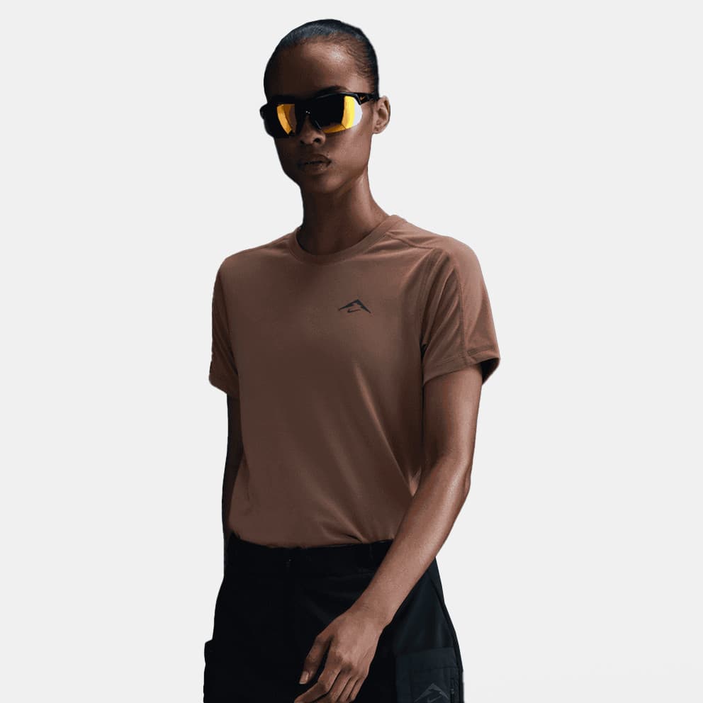 Women's Sports T-Shirts Nike White