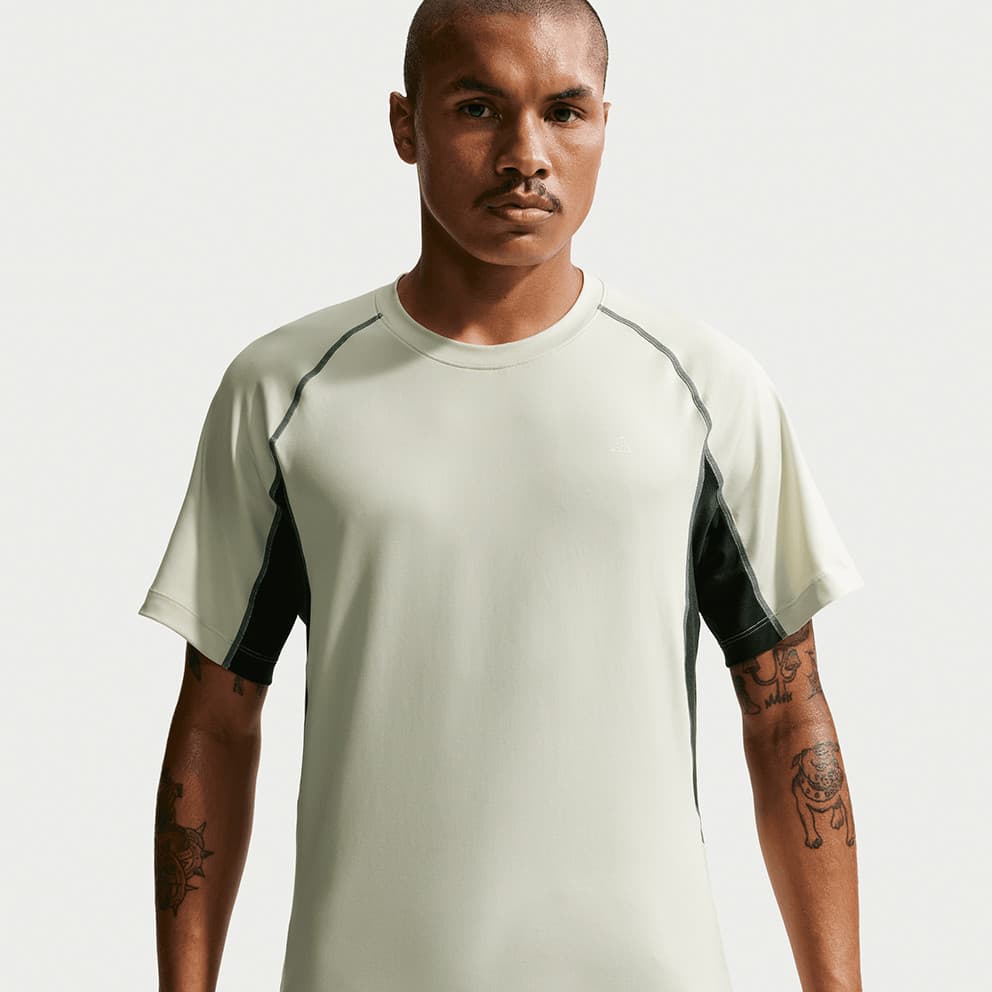 Ανδρικά αθλητικά μπλουζάκια Nike Πολύχρωμο