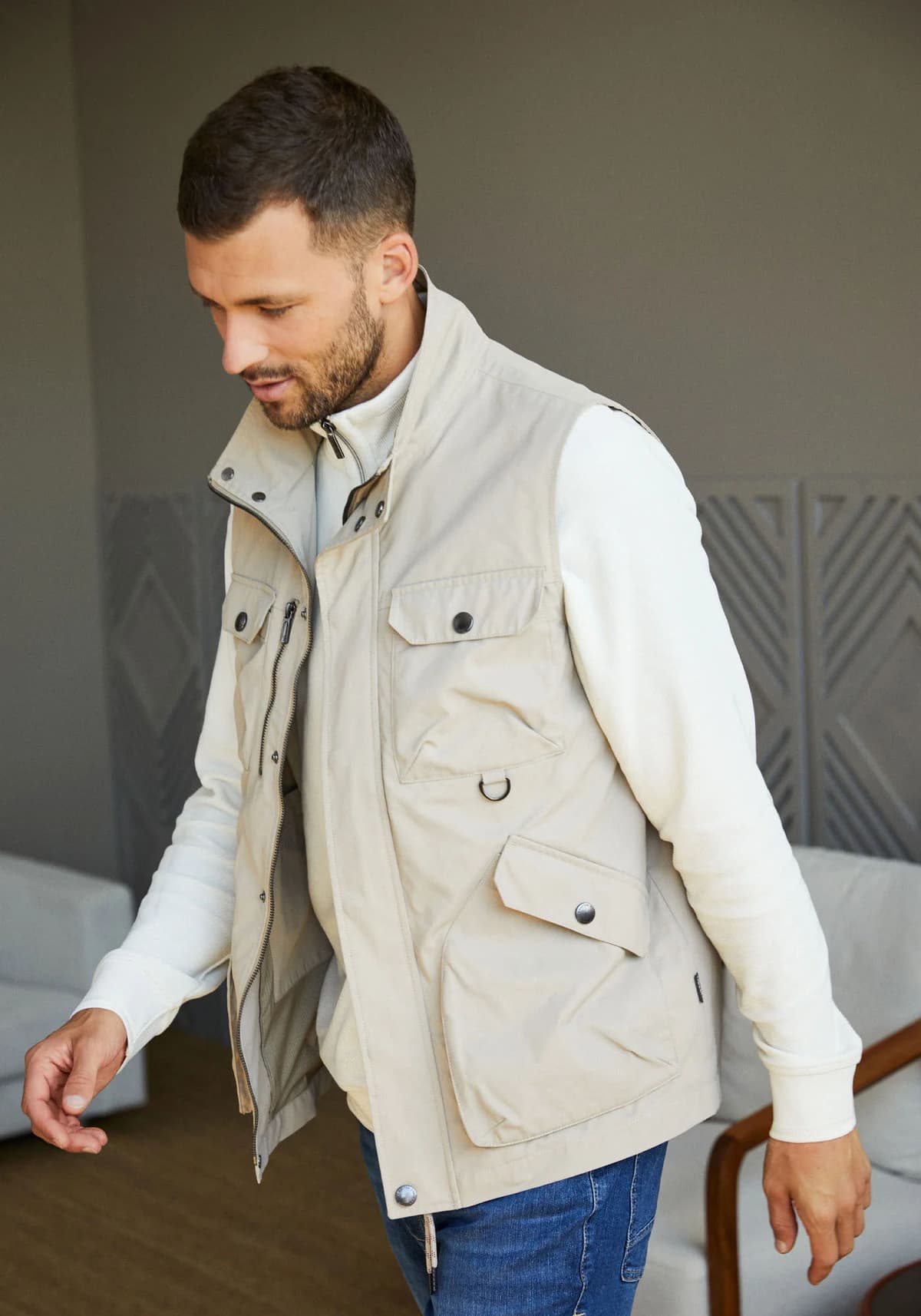 Fynch Hatton Αμάνικο Jacket της σειράς Reporter - 1402 2616 834 Stone