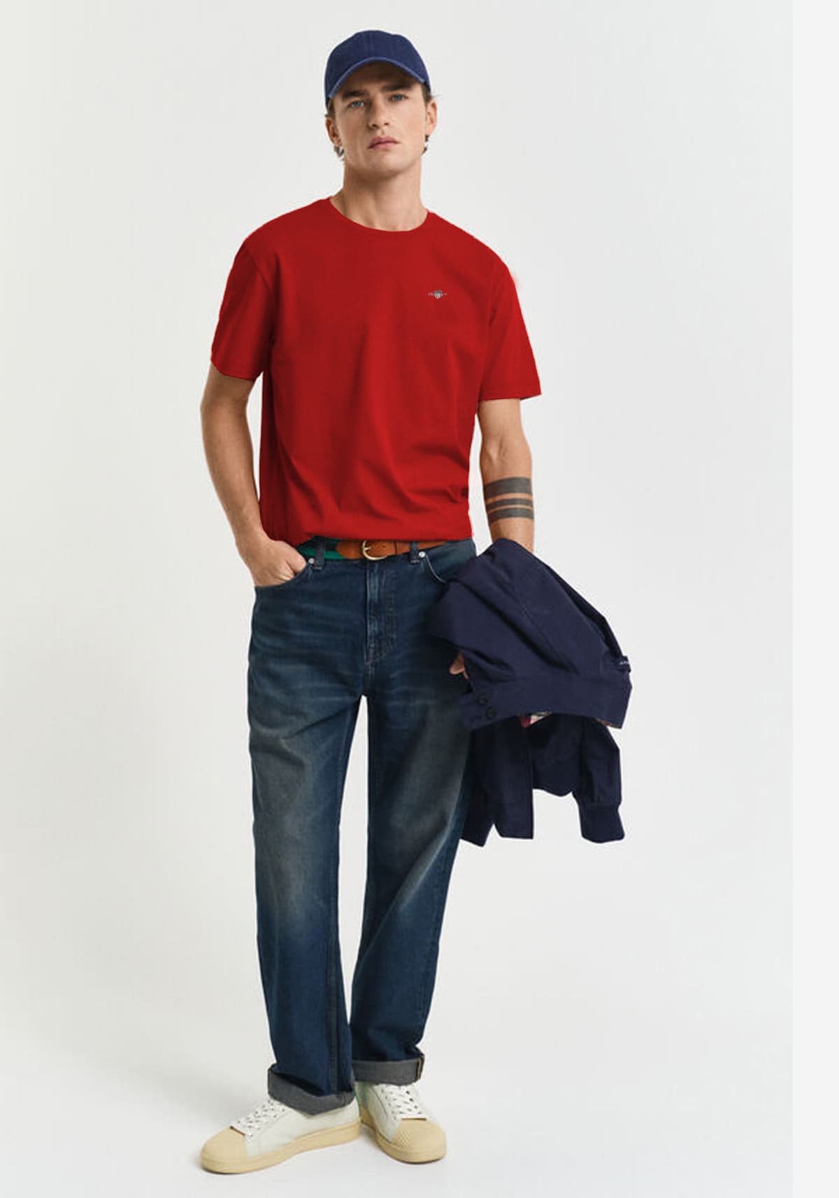 GANT Κοντομάνικη Μπλούζα της σειράς Shield - 2003184 630 Ruby Red