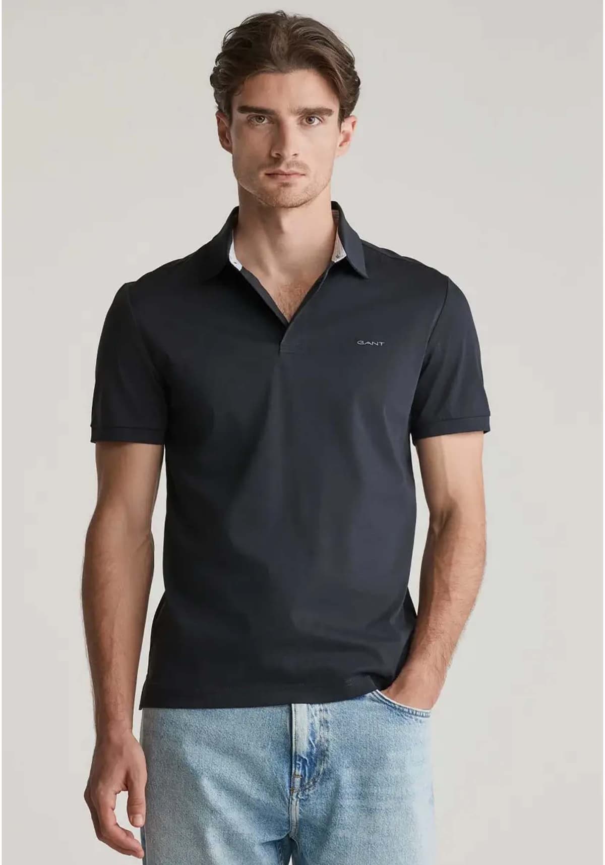 GANT Μπλούζα της σειράς Contrast Logo - 2014027 005 Black