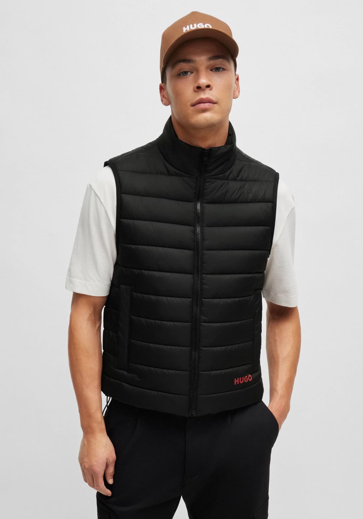 HUGO Αμάνικο Μπουφάν της σειράς Brentino - 50517743 001 Black