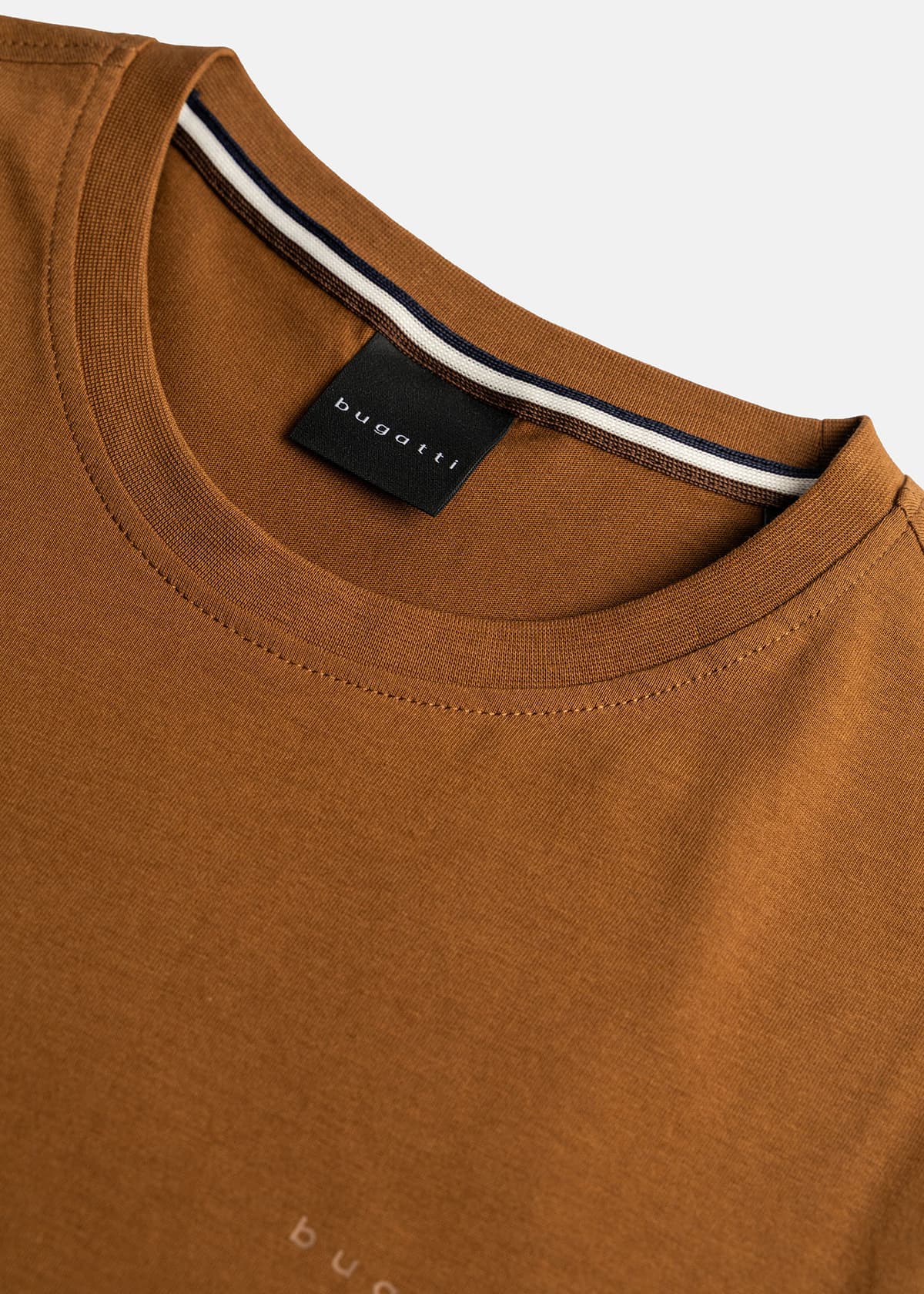 Bugatti T Shirt της σειράς Basic - 8350 75040C 70 Brown