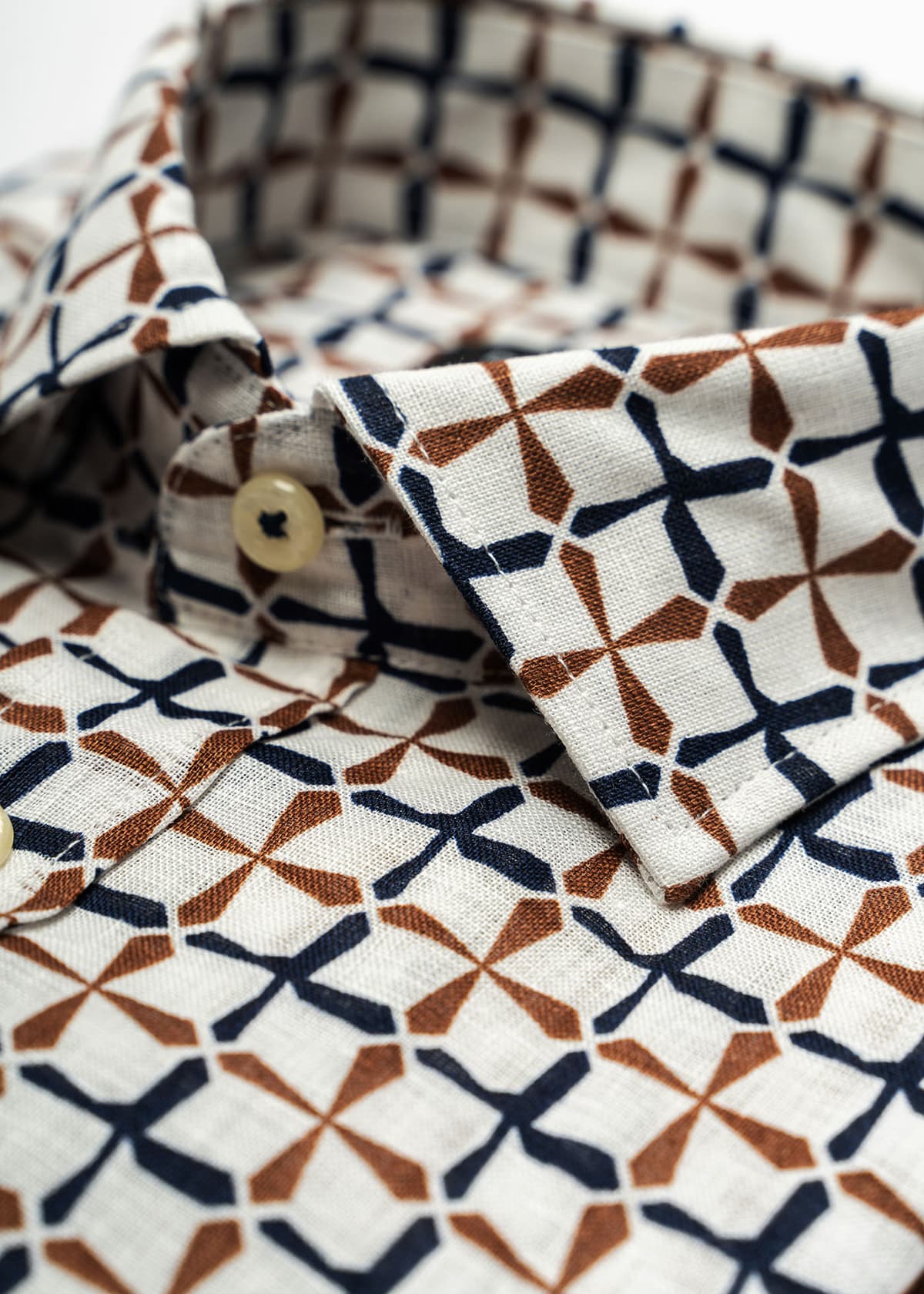 Bugatti Πουκάμισο της σειράς Graphic - 9150 78909C 70 Brown