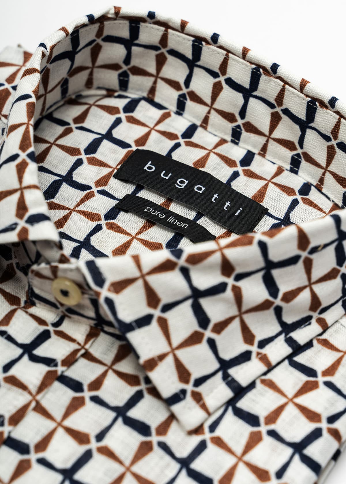 Bugatti Πουκάμισο της σειράς Graphic - 9150 78909C 70 Brown