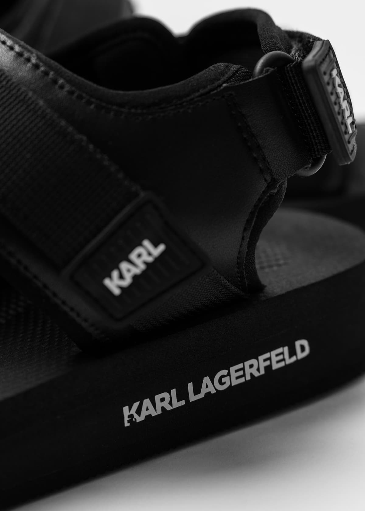 Men's Flip Flops Karl Lagerfeld Black