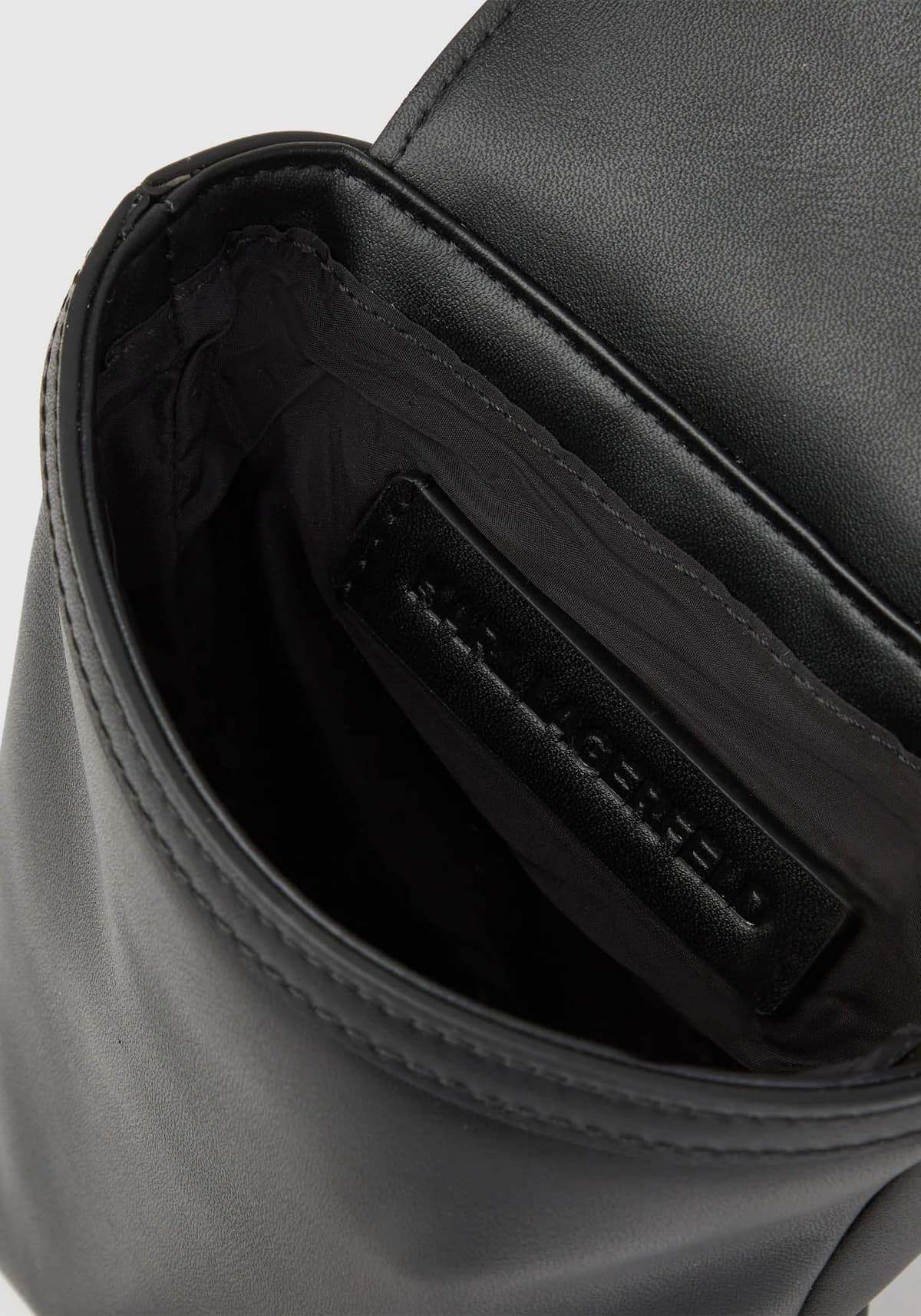 Karl Lagerfeld Τσάντα της σειράς K/Traveller - B1M30220 999 Black