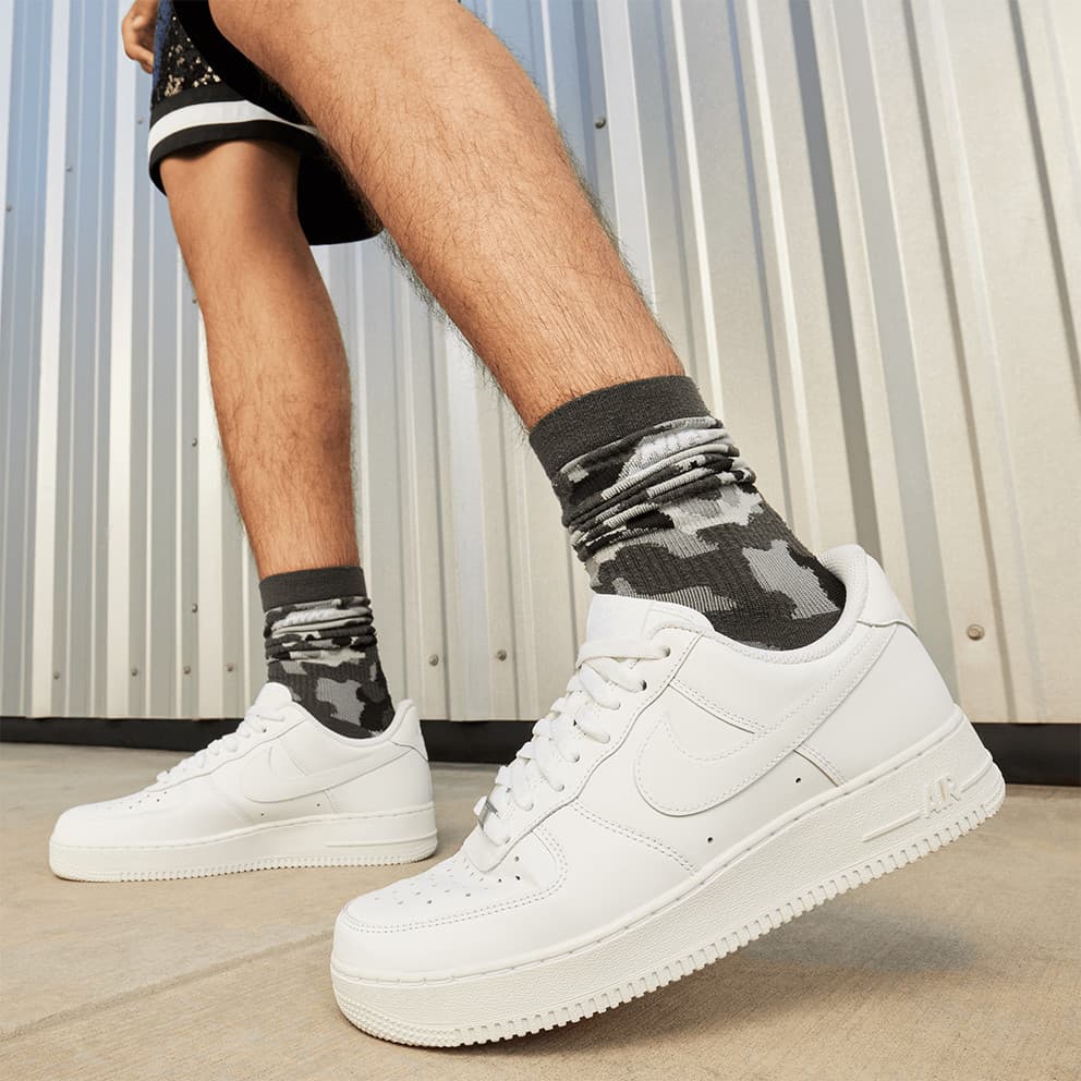 Nike Air Force 1 '07 Ανδρικά Δερμάτινα Λευκά Sneakers