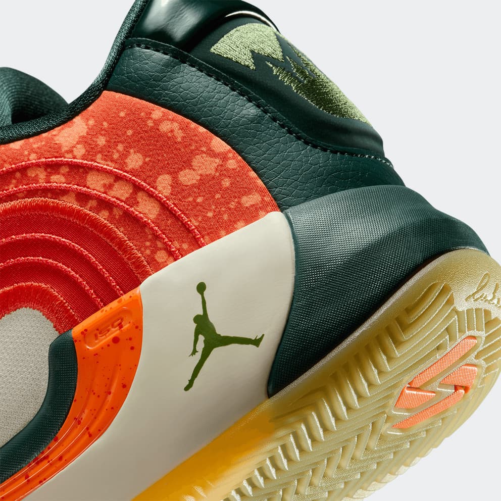 Men's Basketball Shoes JORDAN Orange