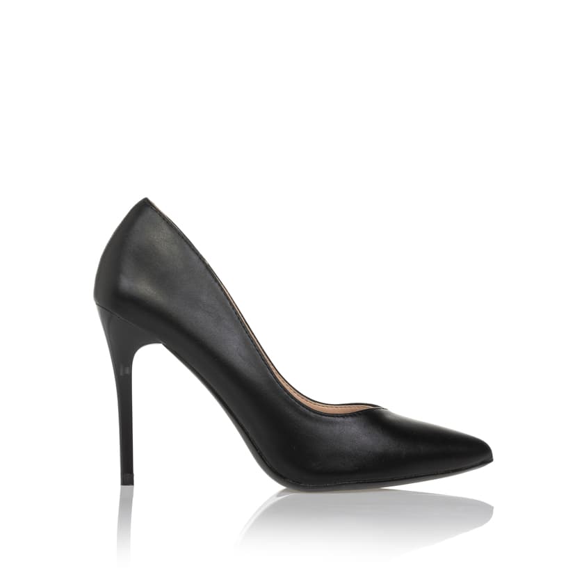 Γόβες μαύρες δερματίνη μυτερές