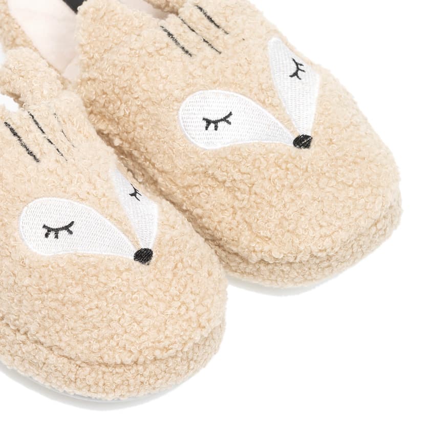 Παντόφλες μπεζ γούνα με σχέδιο λαγουδάκι