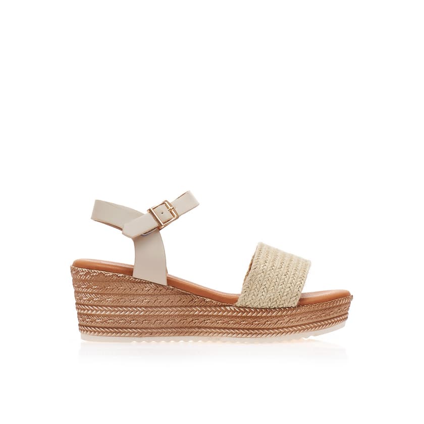 Πλατφόρμες μαύρες δερματίνη με πλεκτή φάσα