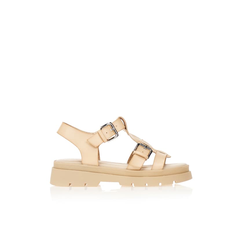 Σανδάλια μπεζ με τρακτερωτή σόλα