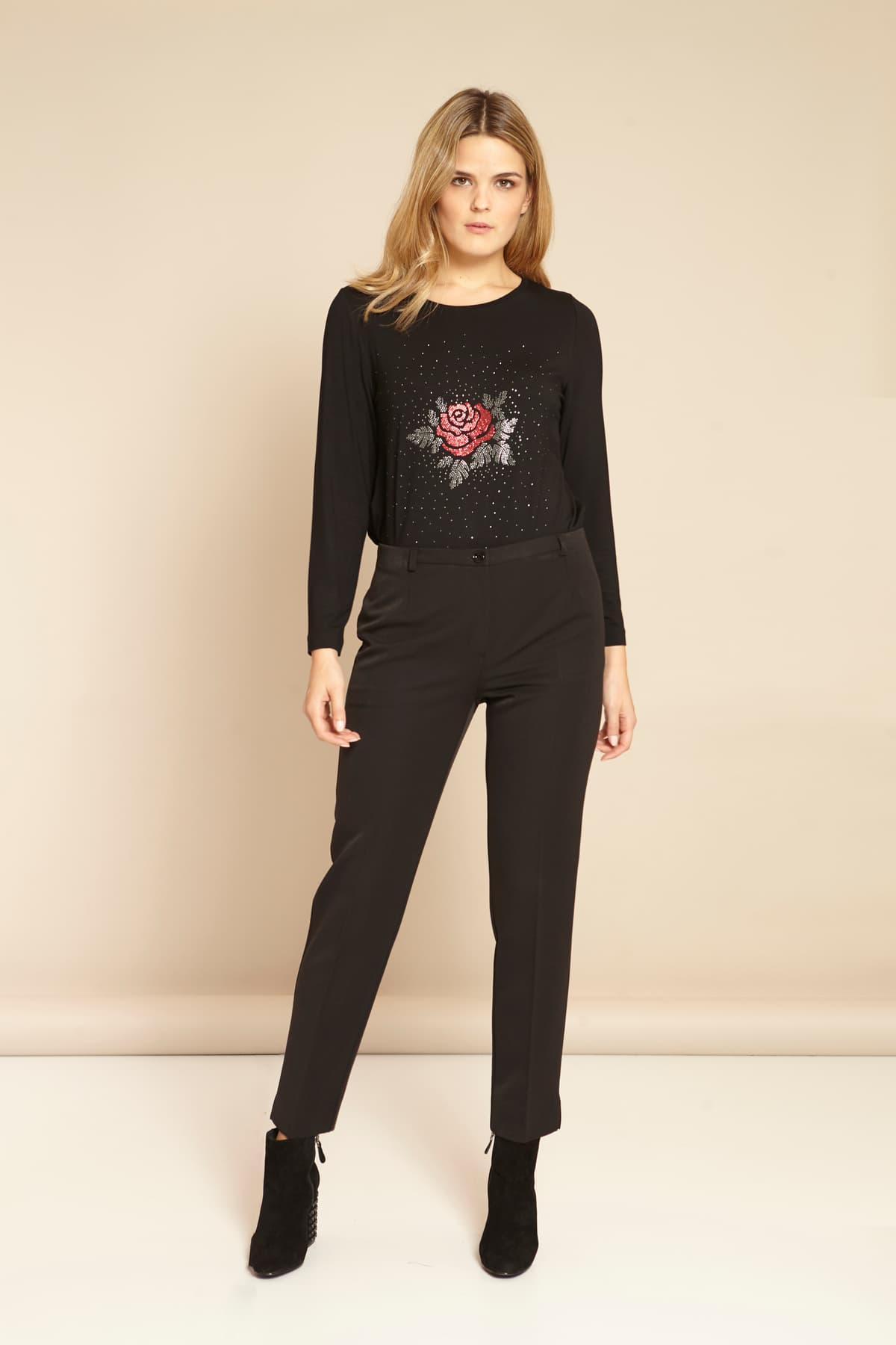 Γυναικεία παντελόνια Donna Vita Μαύρο