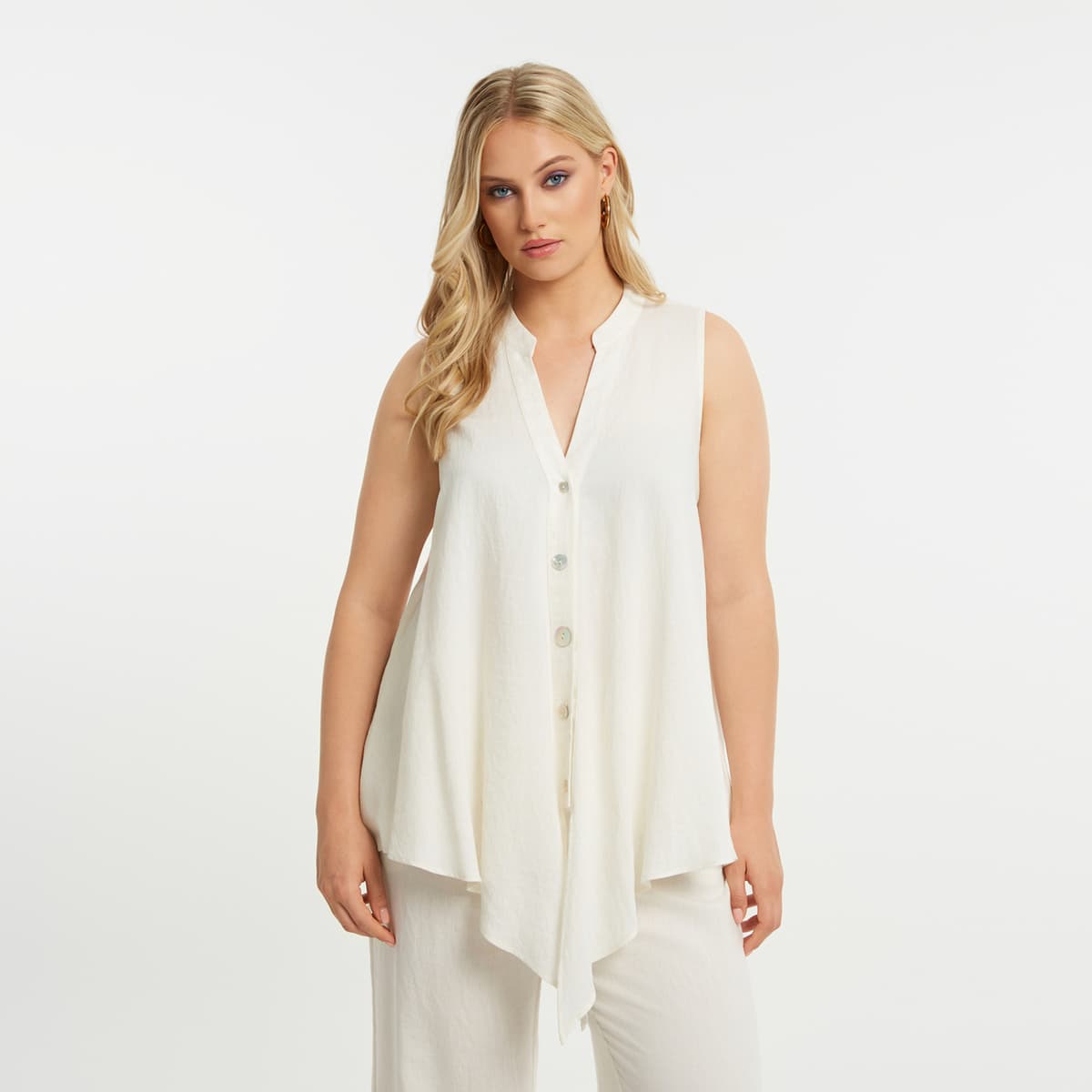 Αμάνικο πουκάμισο βισκόζη/λινό με ασύμμετρο τελείωμα